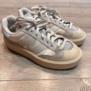 New Balance CT302 White Womens 7 or Mens 5.5 Fashion‎ Sneakers Athletic Shoes